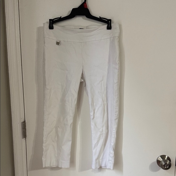 Alfani Denim - White Cropped Pants